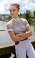 koszula-konkursowa-startowa-jeździecka-szara-design-by-dalia-krótki-rękaw-na-lato-z-kryształkami-siateczką-modna-do-stajni-na-zawody-srebrny.jpg