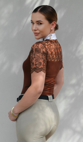 Koszula-Jane-Brązowa-Konkursowa-Startowa-Jeździecka-Design-By-Dalia-Damska.png