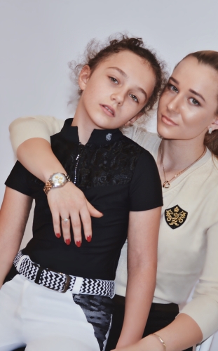 koszula, shirt, startowa, dziecięca , turniejowa, elegancka, show
zawody, konne, jeździeckie, white. black, zamek z cyrkonii
Bluzka ze stójką ,koronka włoska 
, siateczka white, subtelna