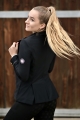 frak startowy,ujeżdzeniowy,skokowy
damski turniejowy,plastron,broszka z cyrkoni
elegancki, show Jacket,plastron, broszka z cyrkoni
damski na zawody konne,jeździeckie