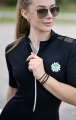 Kombinezon Imani, bardzo modny look,  na treningi, na wyjazdy integracyjne, jeździeckie, zwiększa komfort jeźdźca. 
Innowacyjny krój,  modeluje sylwetkę,  dopasowuje się do ciała.